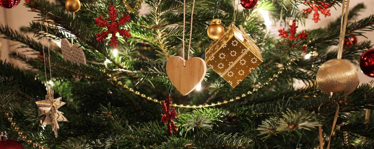 Das Team des Evangelischen Altenpflegeheims Bretten wünscht Ihnen ein frohes Weihnachtsfest und für das kommende Jahr 2018 alles erdenklich Gute.